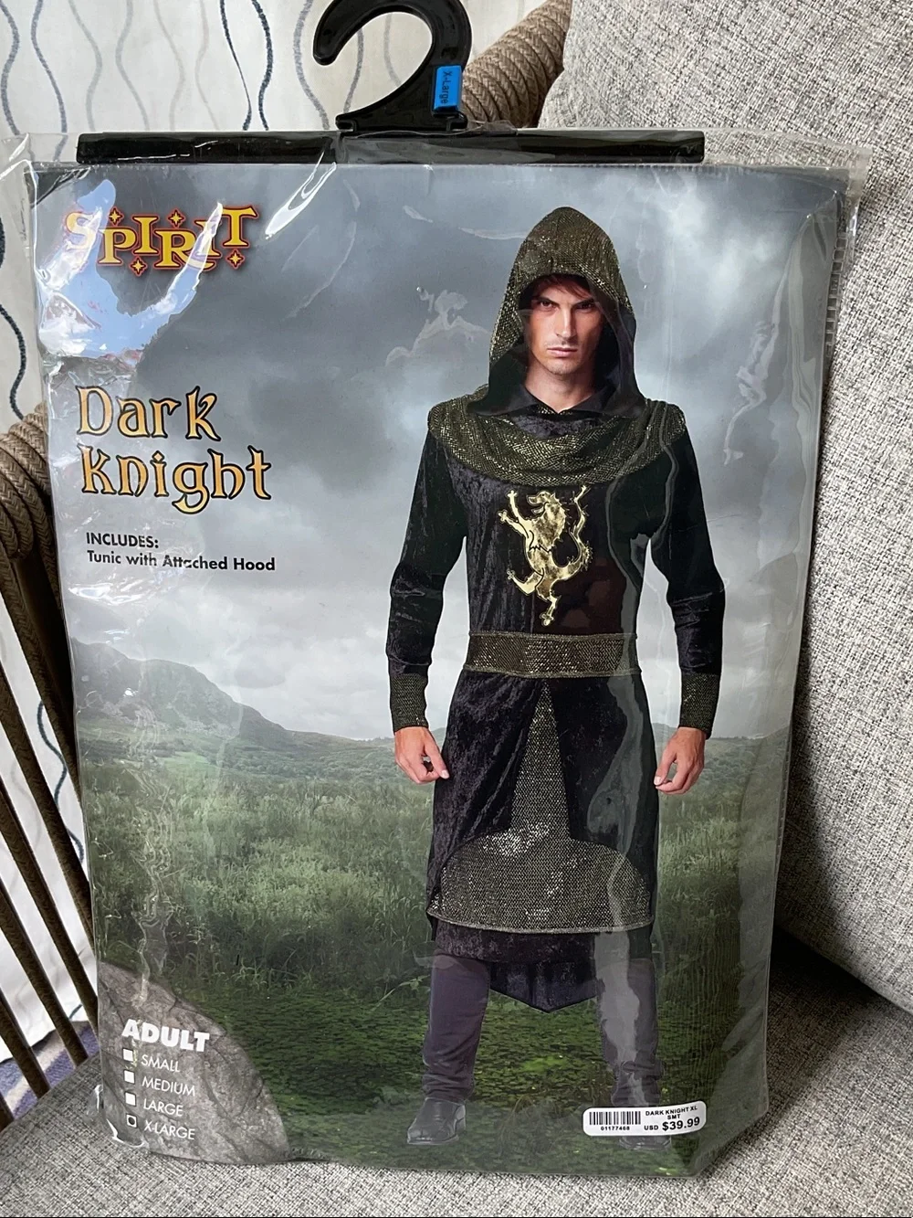 Spirit Dark Knight Costume in Black and Gold Hooded Tunic, Size XL - Picture 1 of 8